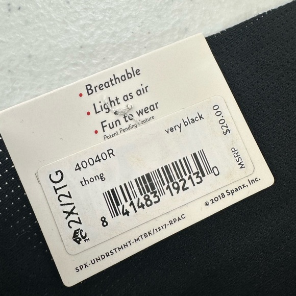 NWT Spanx Under Statements Thong Panties Very Black Perforated Style 40040R 2X - Picture 9 of 10